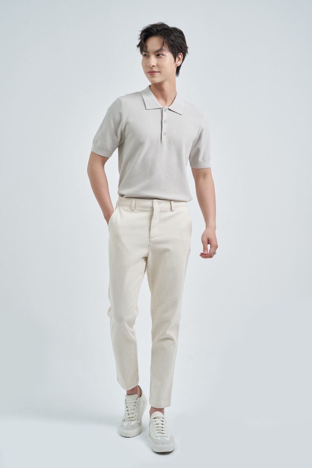 Áo Thun Polo Nam Krik Phối Cùng Quần Kaki Trẻ Trung