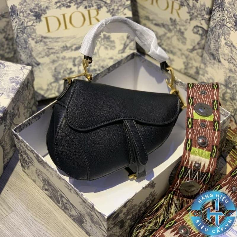 Cửa hàng Dior chính hãng tại Việt Nam với không gian mua sắm đẳng cấp