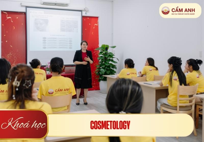 Hình ảnh dụng cụ cơ bản để kẻ tóc nam nghệ thuật tại tiệm cắt tóc chuyên nghiệp, bao gồm tông đơ cắt viền và dao cạo thẳng