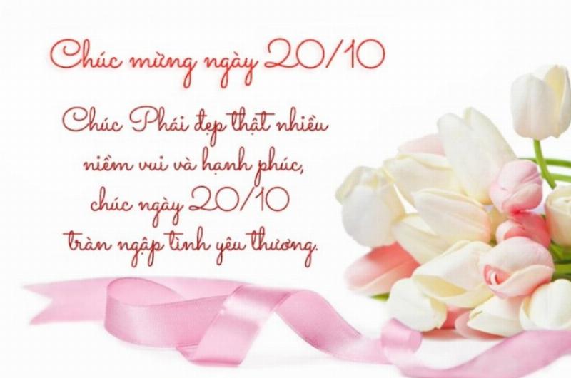 Một người phụ nữ trẻ đang viết lời chúc sinh nhật chân thành vào một tấm thiệp handmade, xung quanh là nến và hộp quà. Biểu cảm cô ấy tập trung và ấm áp.