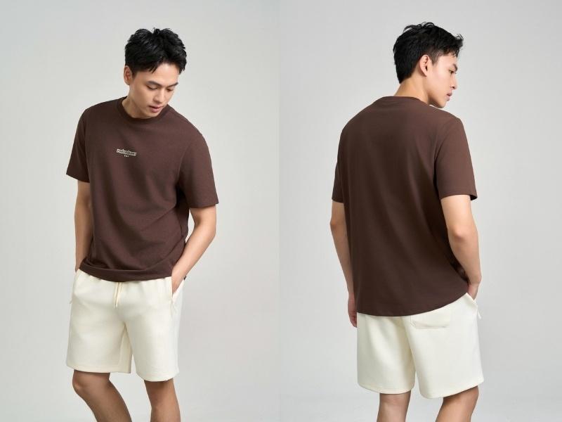 Phối đồ màu tím nhạt theo nguyên tắc bánh xe màu sắc và độ sáng, độ bão hòa để tạo trang phục hài hòa