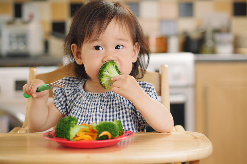 Phân biệt men tiêu hóa và men vi sinh cho trẻ sơ sinh
