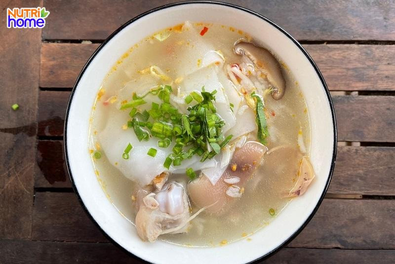 Cháo chân giò - Món ăn truyền thống giúp sữa mẹ đặc