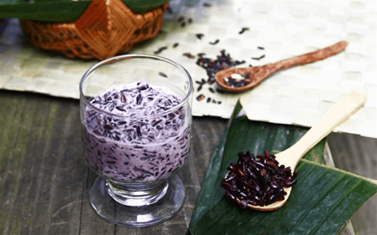 Nguyên liệu nếp cẩm cho món sữa chua độc đáo