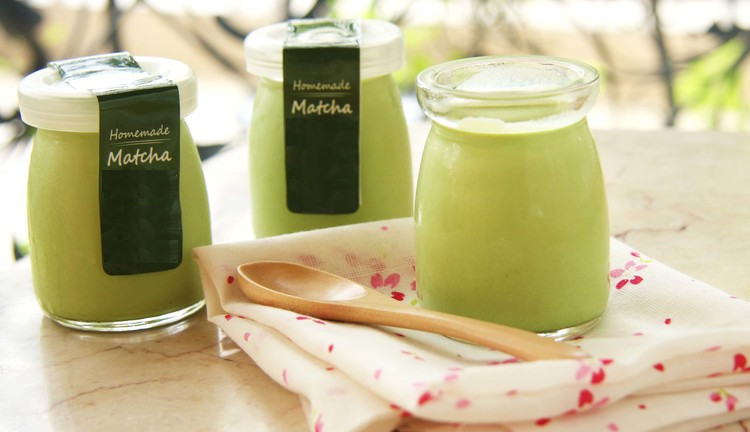 Sữa chua trà xanh từ bột matcha chất lượng