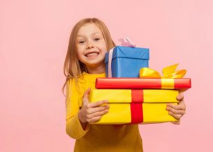 Ý nghĩa của những món quà Trung thu dành tặng bé