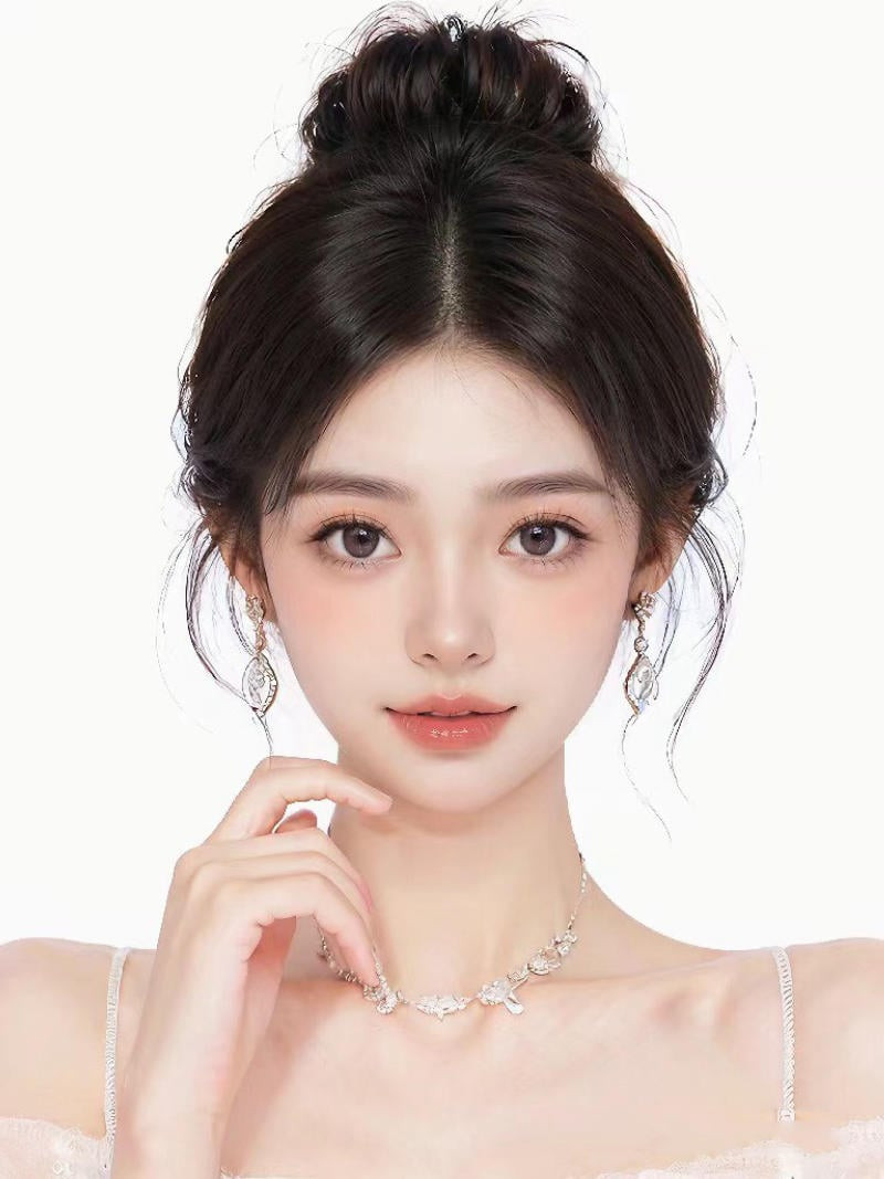 Nàng thơ với tóc búi thấp ngôi giữa và phụ kiện tóc